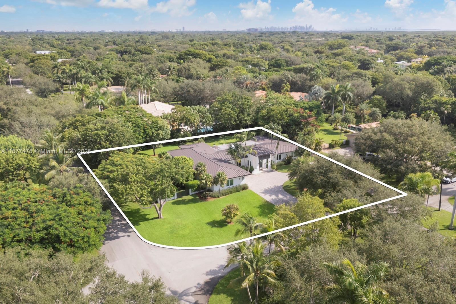 Pinecrest, Florida, 33156, United States, 4 Bedrooms Bedrooms, ,4 BathroomsBathrooms,Residential,Active,1944078