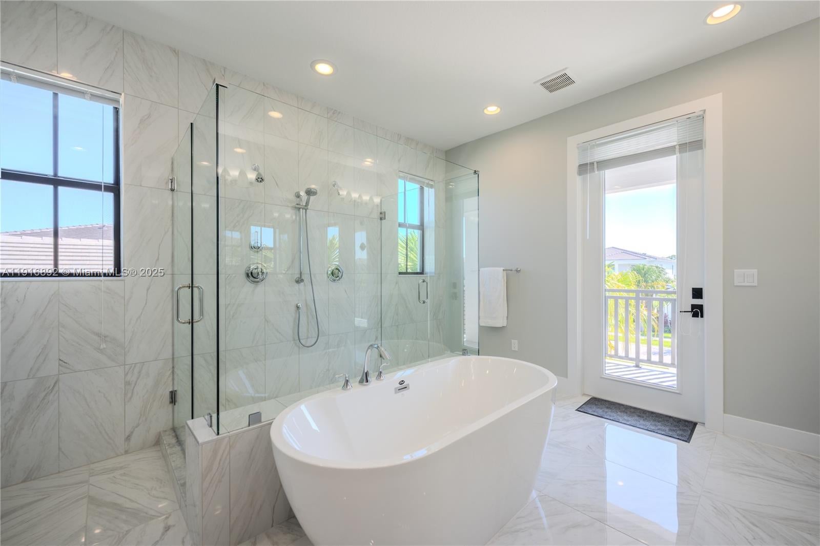 Palm Beach Gardens, Florida, 33418, United States, 5 Bedrooms Bedrooms, ,5 BathroomsBathrooms,Residential,Active,1995255