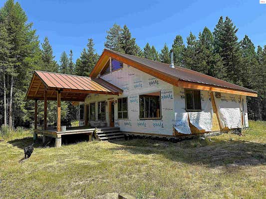 557 TOWER RD, NAPLES, ID 83847 - Image 1