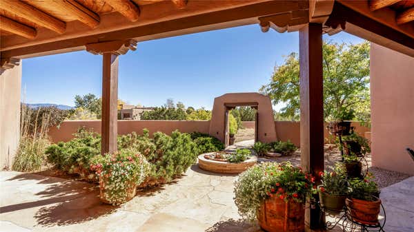 4 CHIPPEWA CIR, SANTA FE, NM 87506 - Image 1