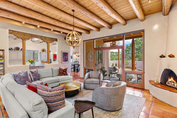 8 MORNING GLORY CIR, SANTA FE, NM 87506 - Image 1