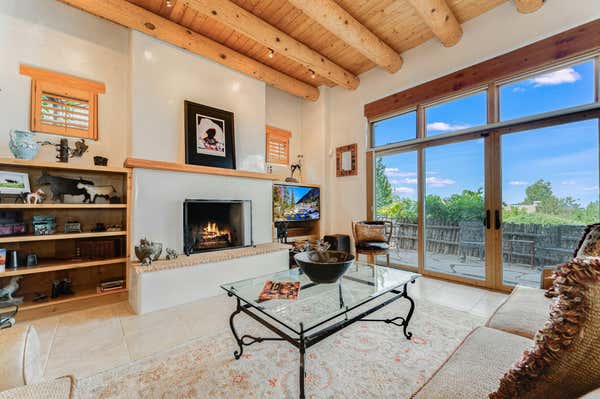 43 LODGE CIR UNIT B, SANTA FE, NM 87506 - Image 1