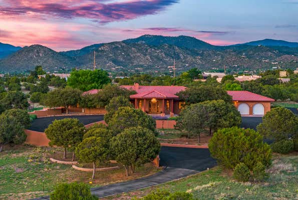 25 TORO LN, SANTA FE, NM 87508 - Image 1