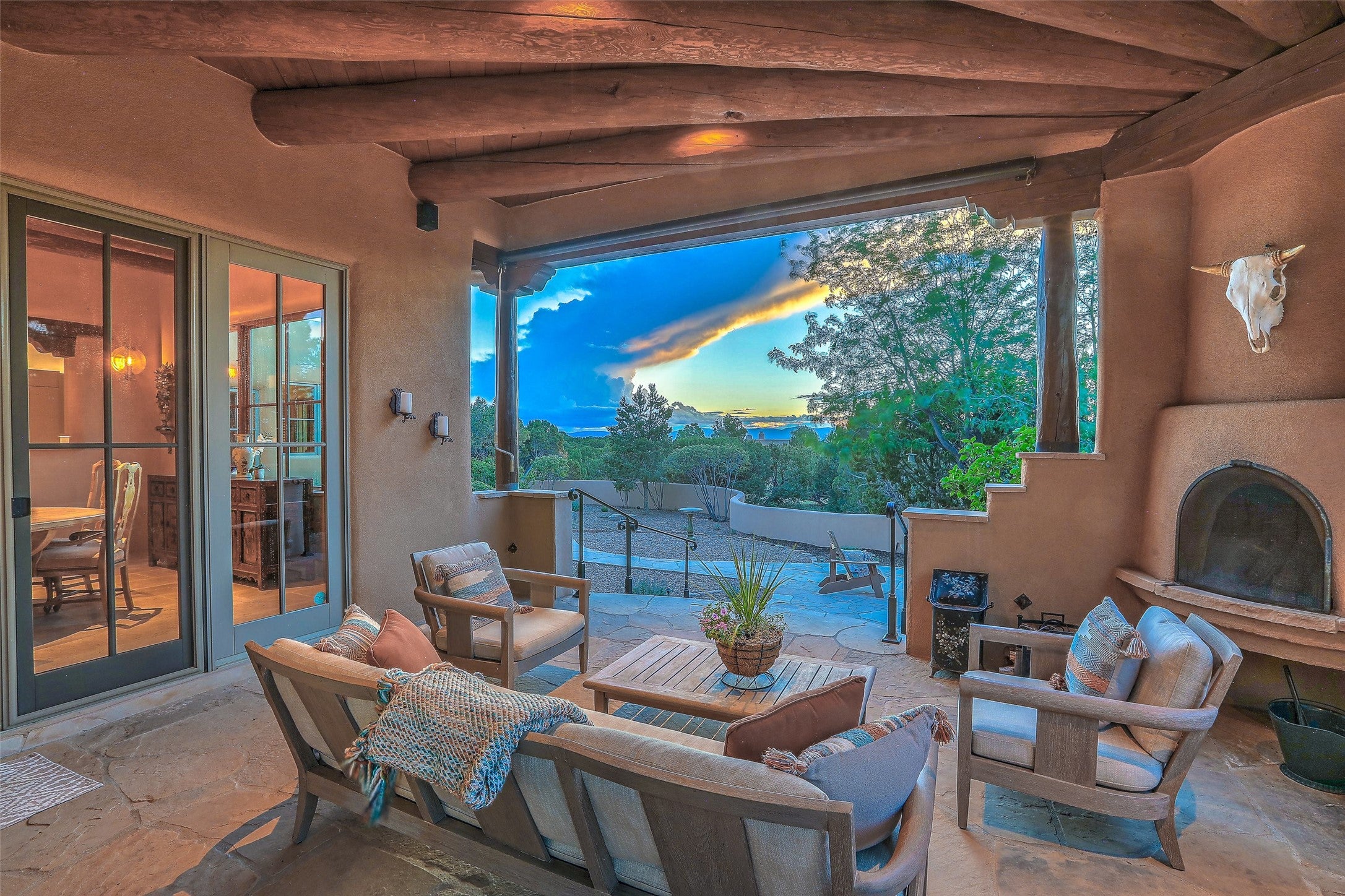 Santa Fe, New Mexico, 87506, United States, 3 Bedrooms Bedrooms, ,4 BathroomsBathrooms,Residential,Active,1880349