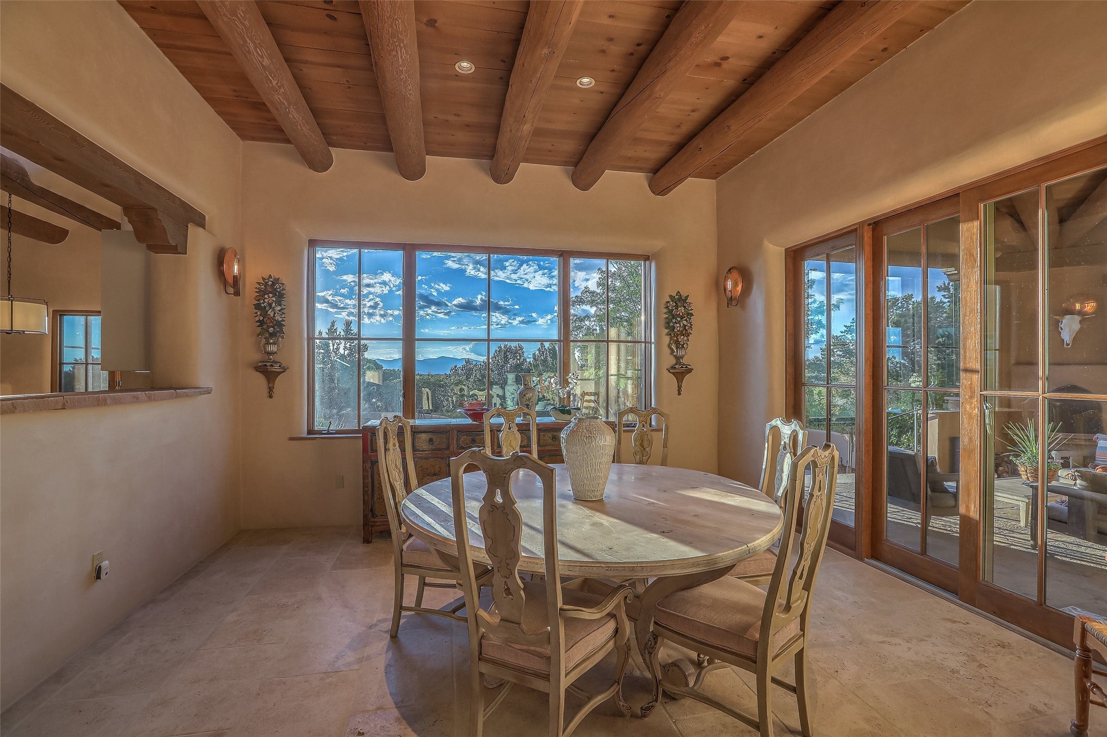 Santa Fe, New Mexico, 87506, United States, 3 Bedrooms Bedrooms, ,4 BathroomsBathrooms,Residential,Active,1880349