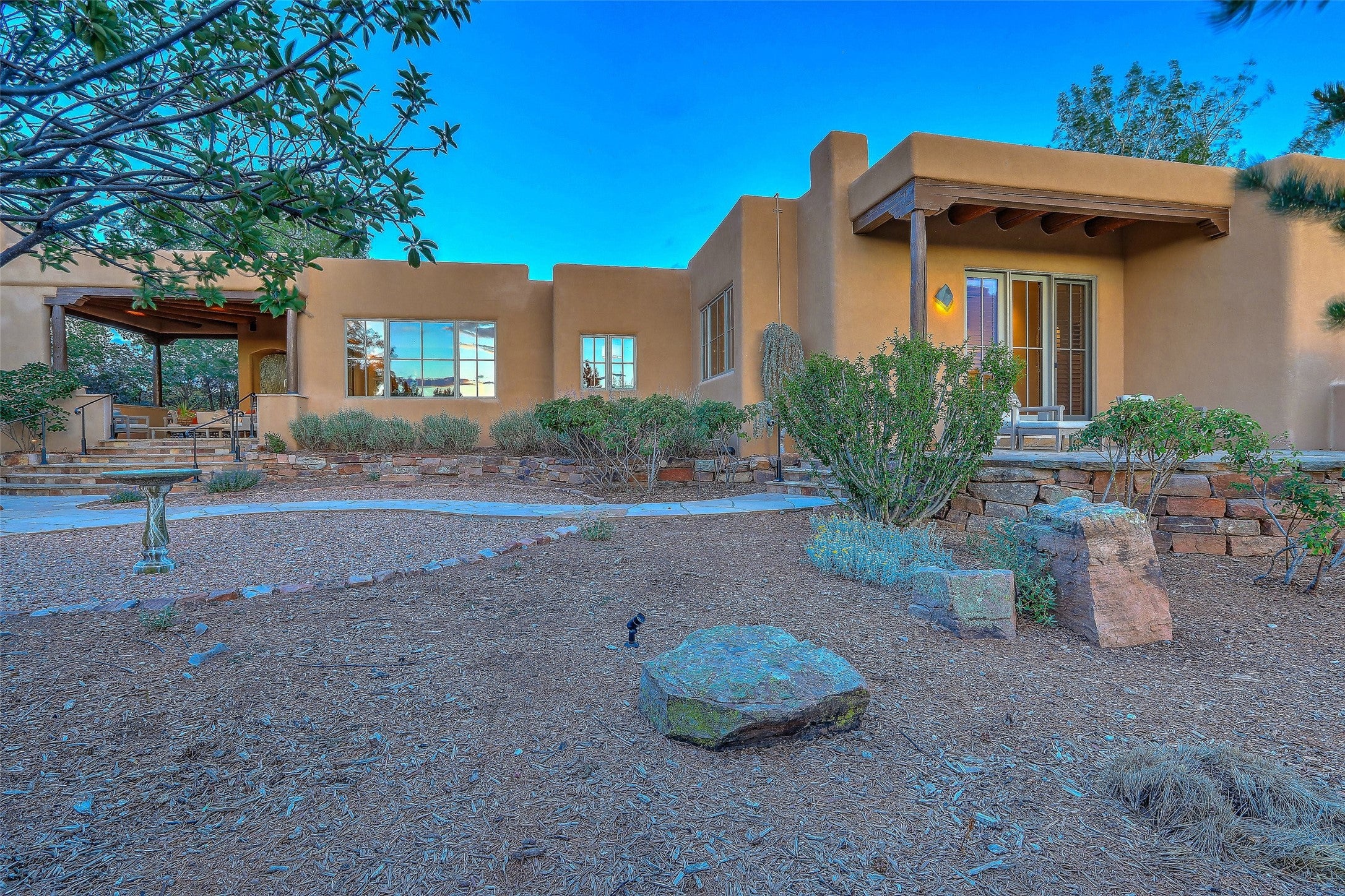 Santa Fe, New Mexico, 87506, United States, 3 Bedrooms Bedrooms, ,4 BathroomsBathrooms,Residential,Active,1880349