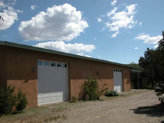 4 RED HILLS LN, SANTA FE, NM 87505 - Image 1