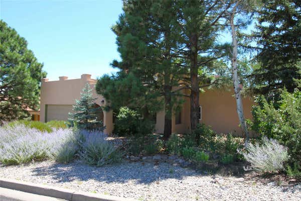 75 BARCELONA AVE, WHITE ROCK, NM 87547, photo 3 of 41