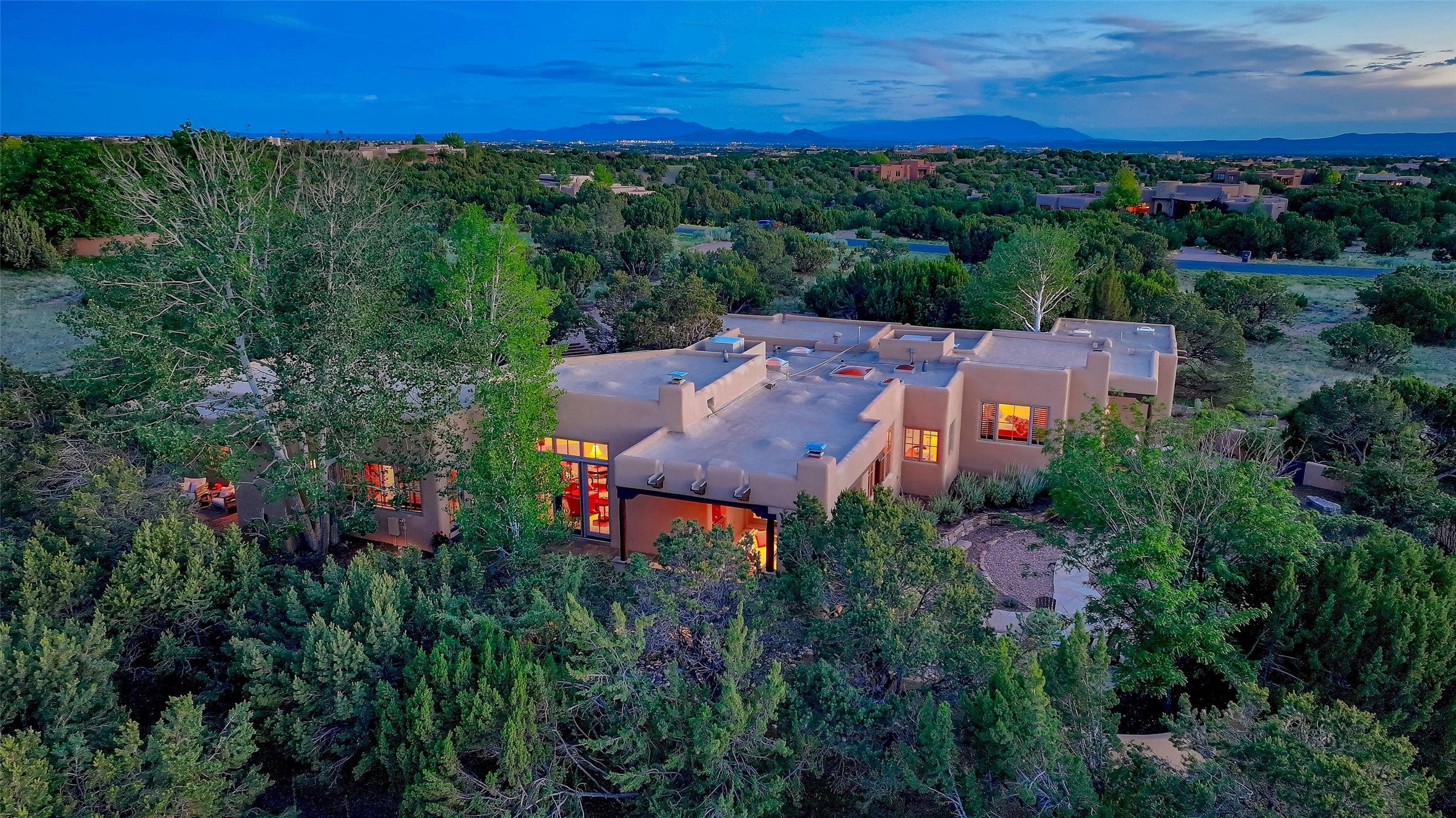 Santa Fe, New Mexico, 87506, United States, 3 Bedrooms Bedrooms, ,4 BathroomsBathrooms,Residential,Active,1880349