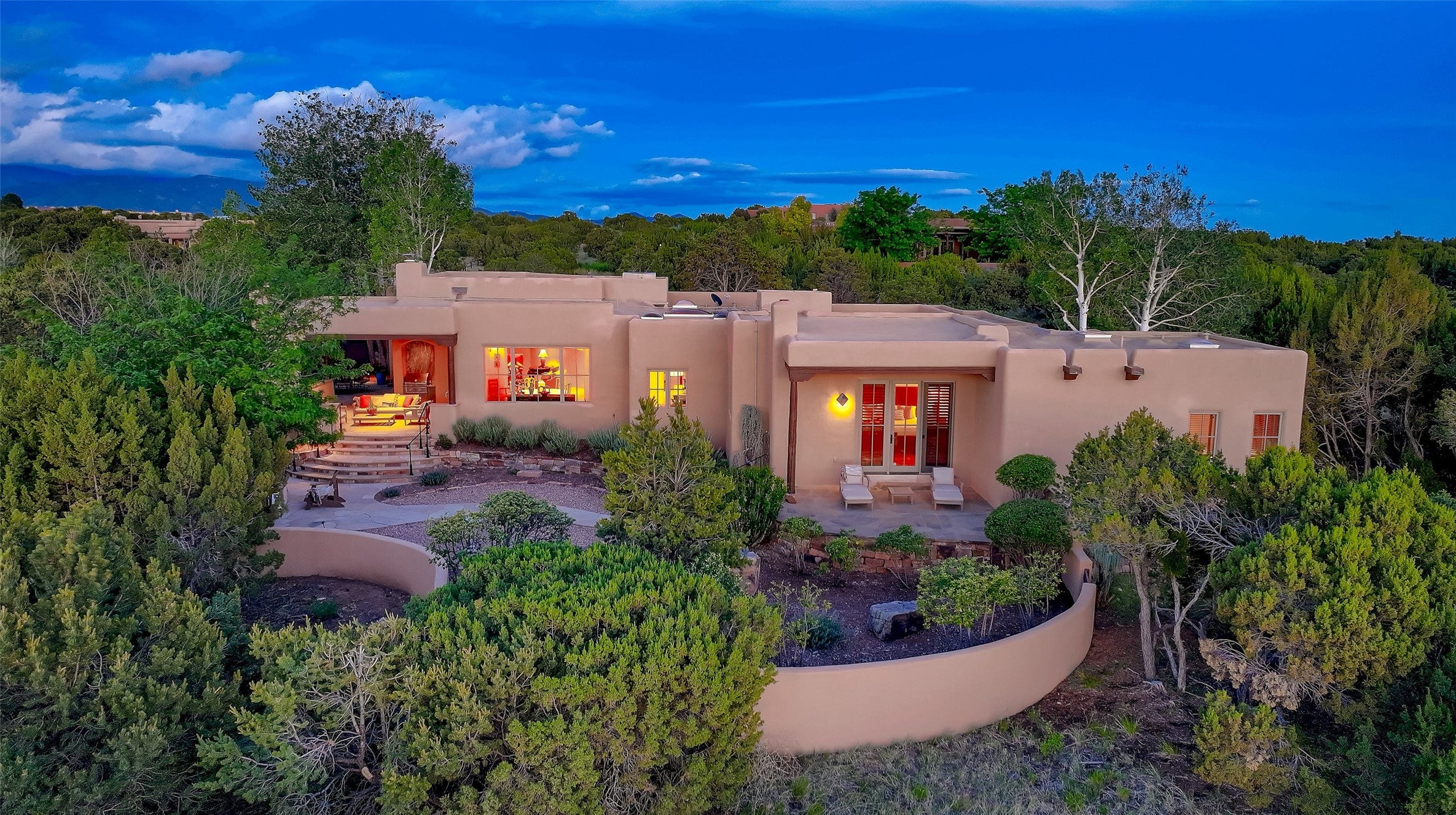 Santa Fe, New Mexico, 87506, United States, 3 Bedrooms Bedrooms, ,4 BathroomsBathrooms,Residential,Active,1880349