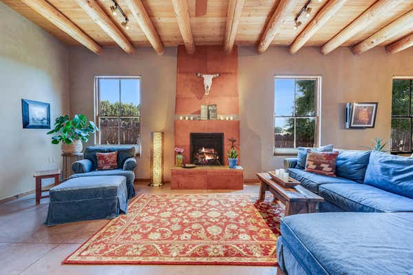 9 CAGUA RD, SANTA FE, NM 87508 - Image 1