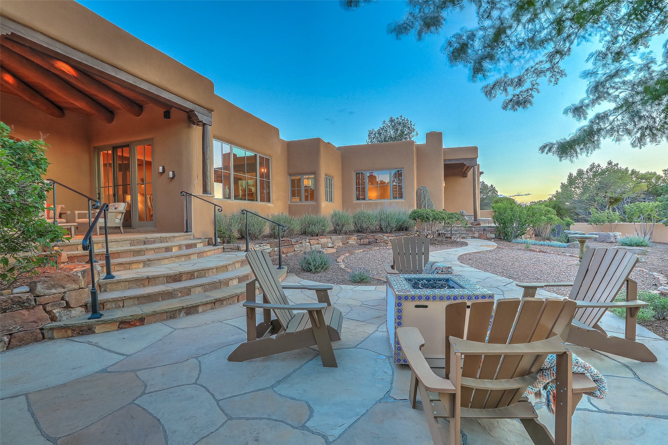 Santa Fe, New Mexico, 87506, United States, 3 Bedrooms Bedrooms, ,4 BathroomsBathrooms,Residential,Active,1880349 Santa Fe, New Mexico, 87506, United States, 3 Bedrooms Bedrooms, ,4 BathroomsBathrooms,Residential,Active,1880349