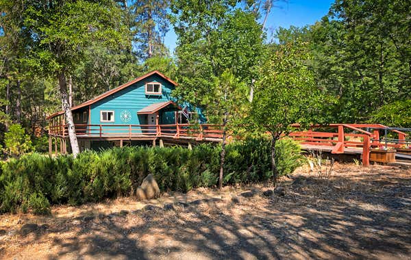 805 E WEAVER CREEK RD, WEAVERVILLE, CA 96093 - Image 1