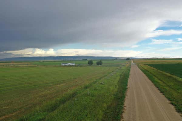 8255 THIRTY THREE MILE RD, CASPER, WY 82604, photo 2 of 23