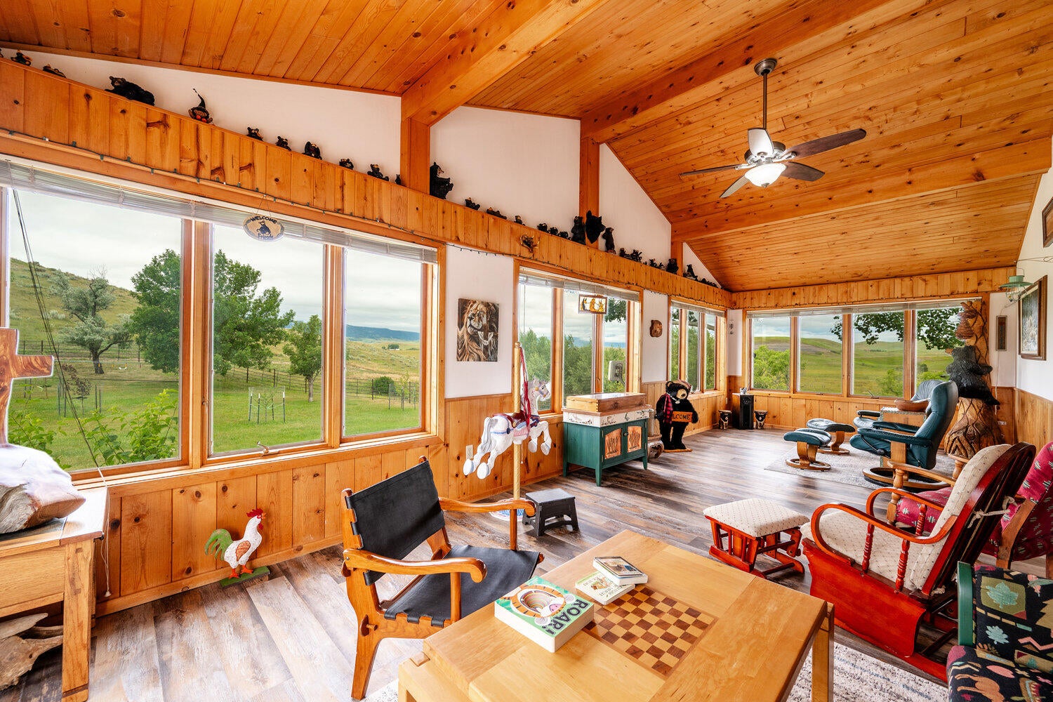 Sheridan, Wyoming, 82801, United States, 4 Bedrooms Bedrooms, ,3 BathroomsBathrooms,Residential,Active,1899913