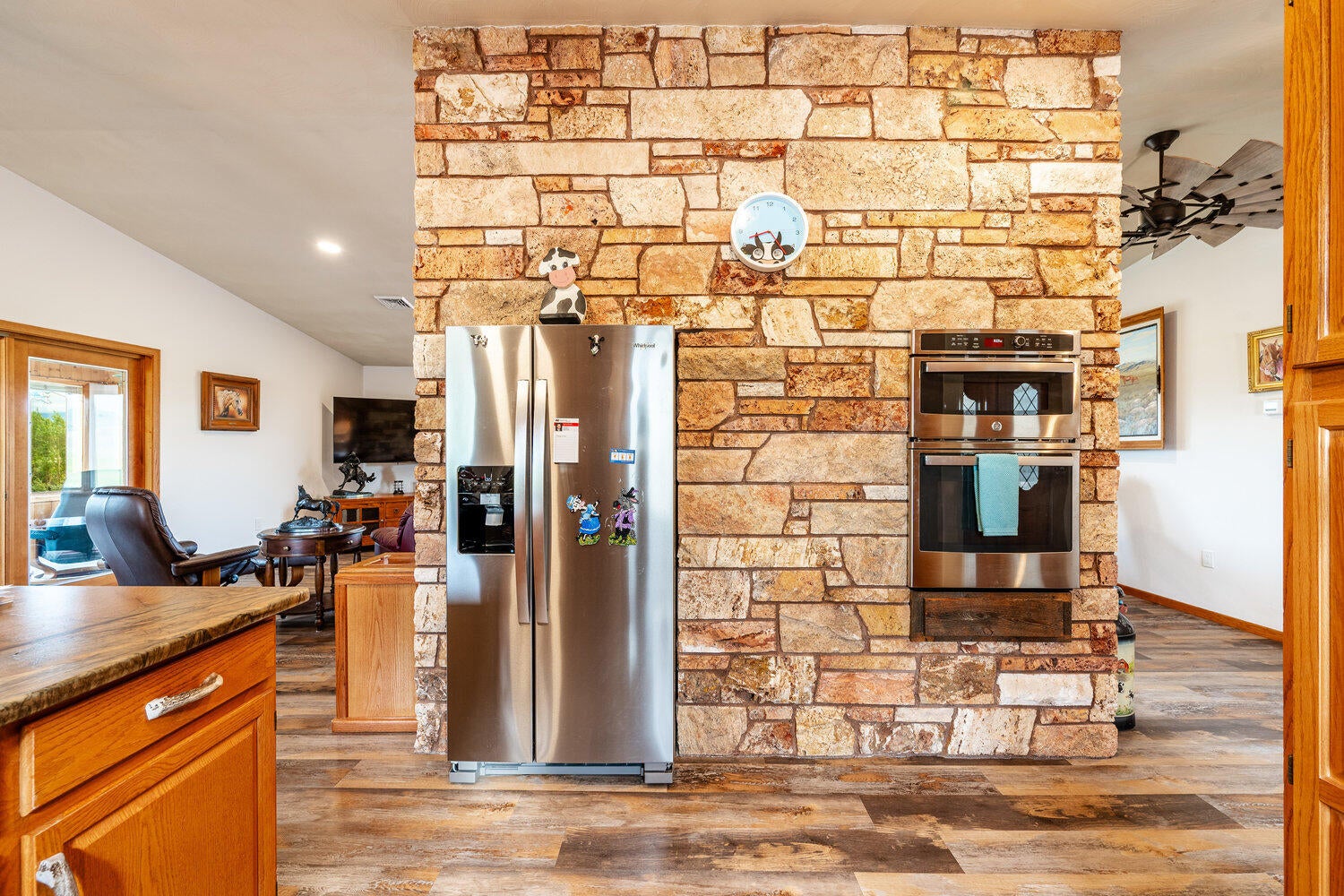 Sheridan, Wyoming, 82801, United States, 4 Bedrooms Bedrooms, ,3 BathroomsBathrooms,Residential,Active,1899913