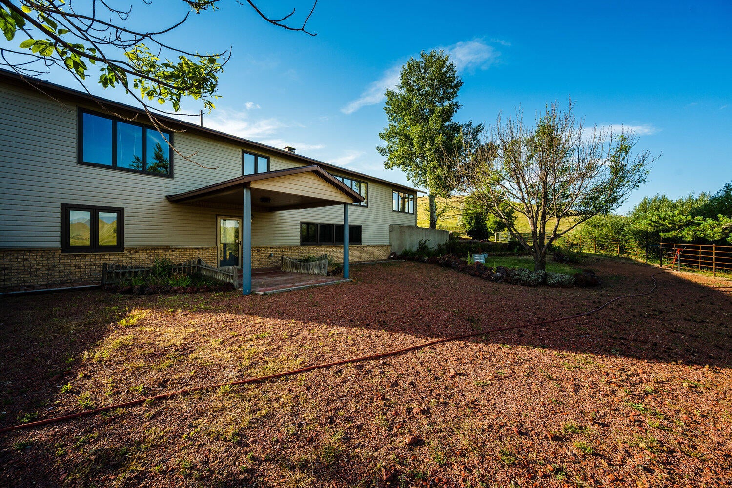 Sheridan, Wyoming, 82801, United States, 4 Bedrooms Bedrooms, ,3 BathroomsBathrooms,Residential,Active,1899913