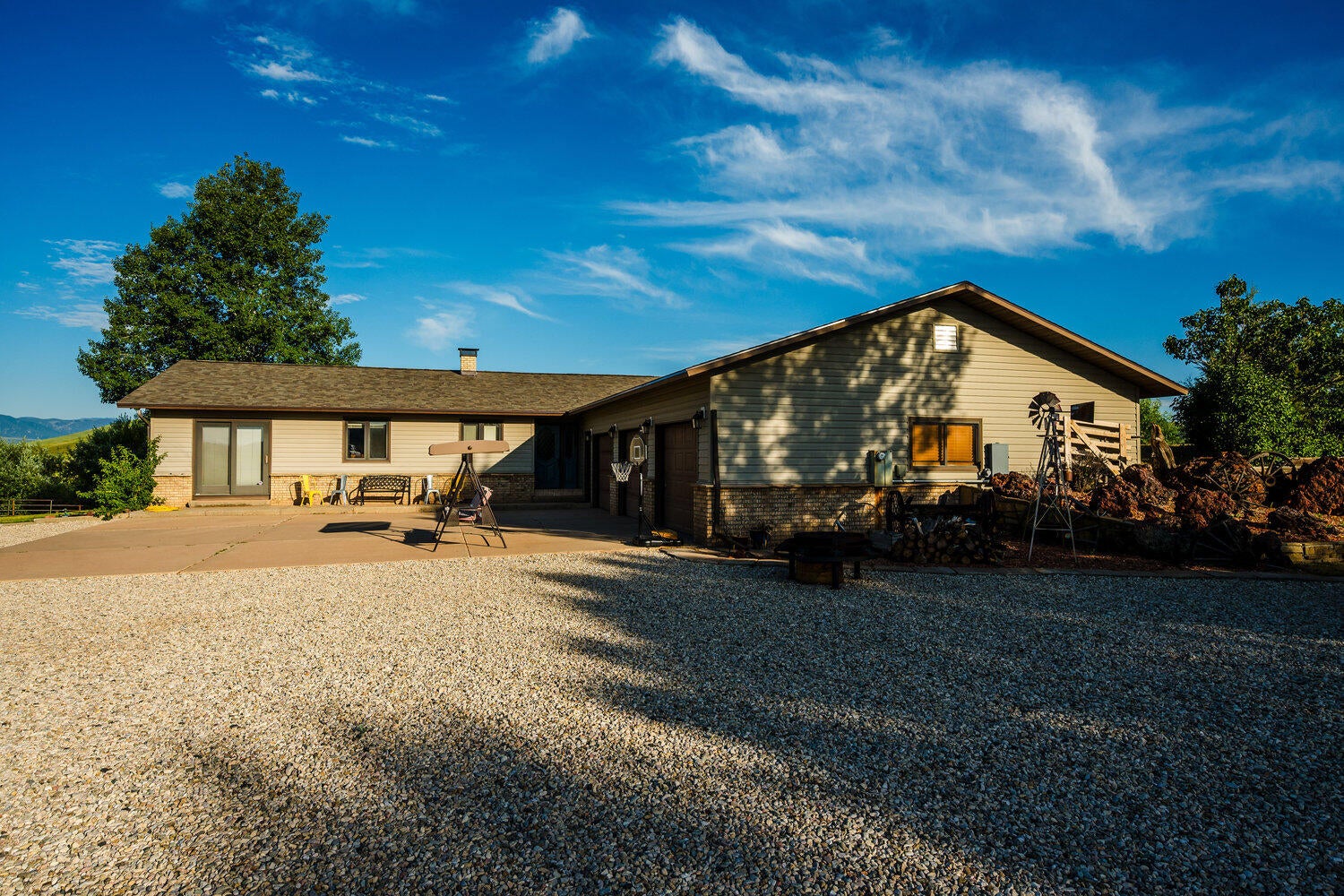 Sheridan, Wyoming, 82801, United States, 4 Bedrooms Bedrooms, ,3 BathroomsBathrooms,Residential,Active,1899913