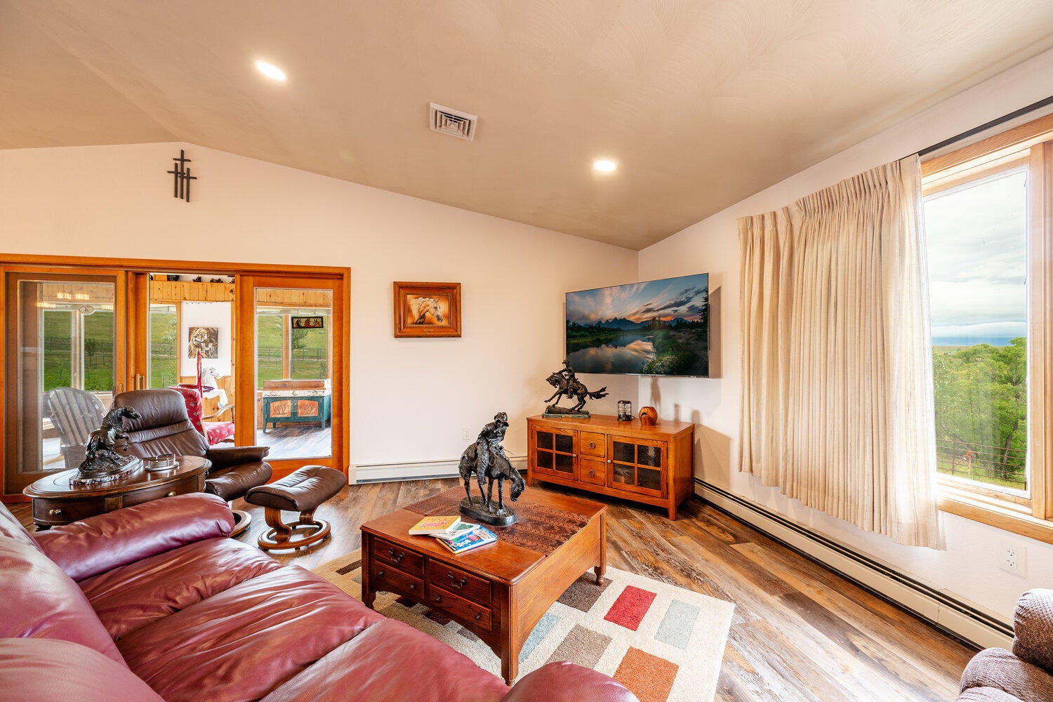 Sheridan, Wyoming, 82801, United States, 4 Bedrooms Bedrooms, ,3 BathroomsBathrooms,Residential,Active,1899913