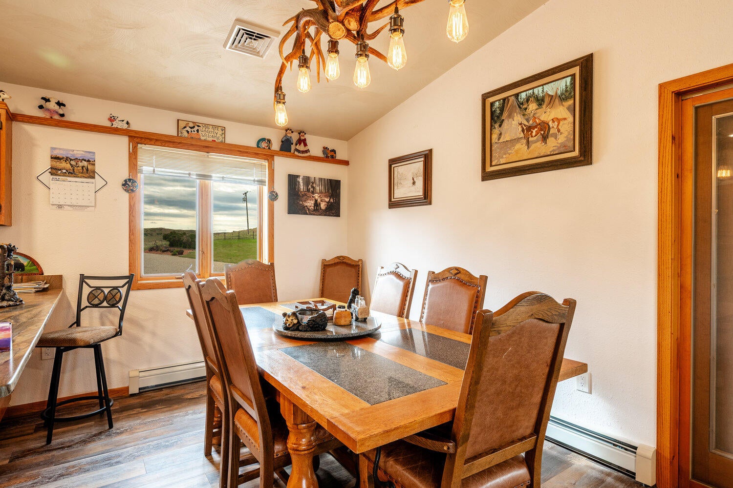 Sheridan, Wyoming, 82801, United States, 4 Bedrooms Bedrooms, ,3 BathroomsBathrooms,Residential,Active,1899913