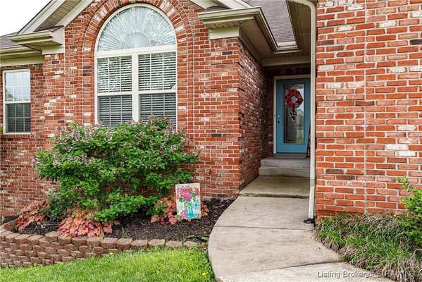 12118 GREENBRIAR BLVD, SELLERSBURG, IN 47172, photo 3 of 38