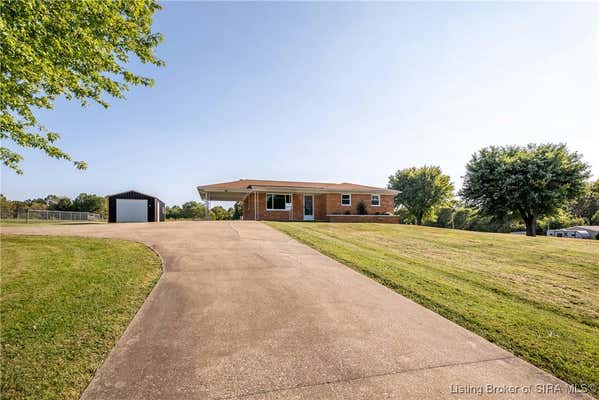 5111 SMITH RD, FLOYDS KNOBS, IN 47119, photo 2 of 42