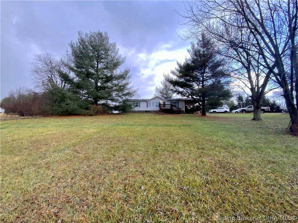 9901 VOYLES RD, PEKIN, IN 47165, photo 1 of 33