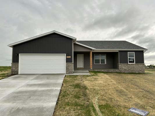 1460 S DURANGO DRIVE, BOLIVAR, MO 65613 - Image 1