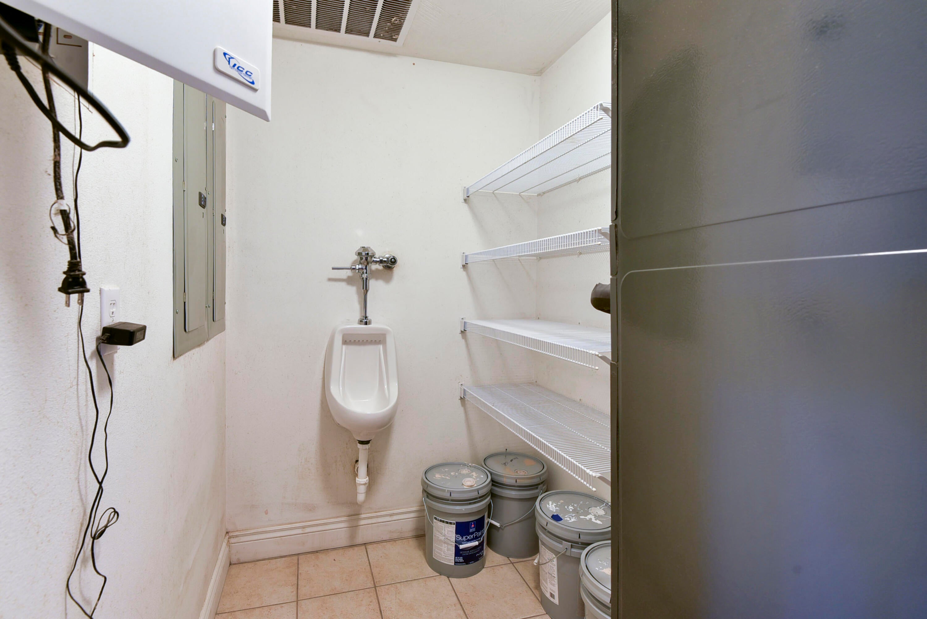 Reeds Spring, Missouri, 65737, United States, 8 Bedrooms Bedrooms, ,6 BathroomsBathrooms,Residential,Active,2010156