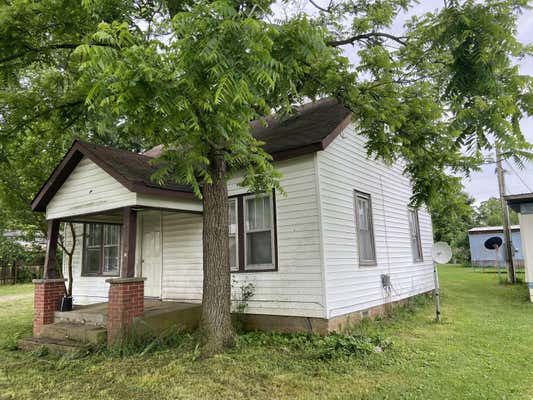 134 COLLEGE AVE, LICKING, MO 65542 - Image 1