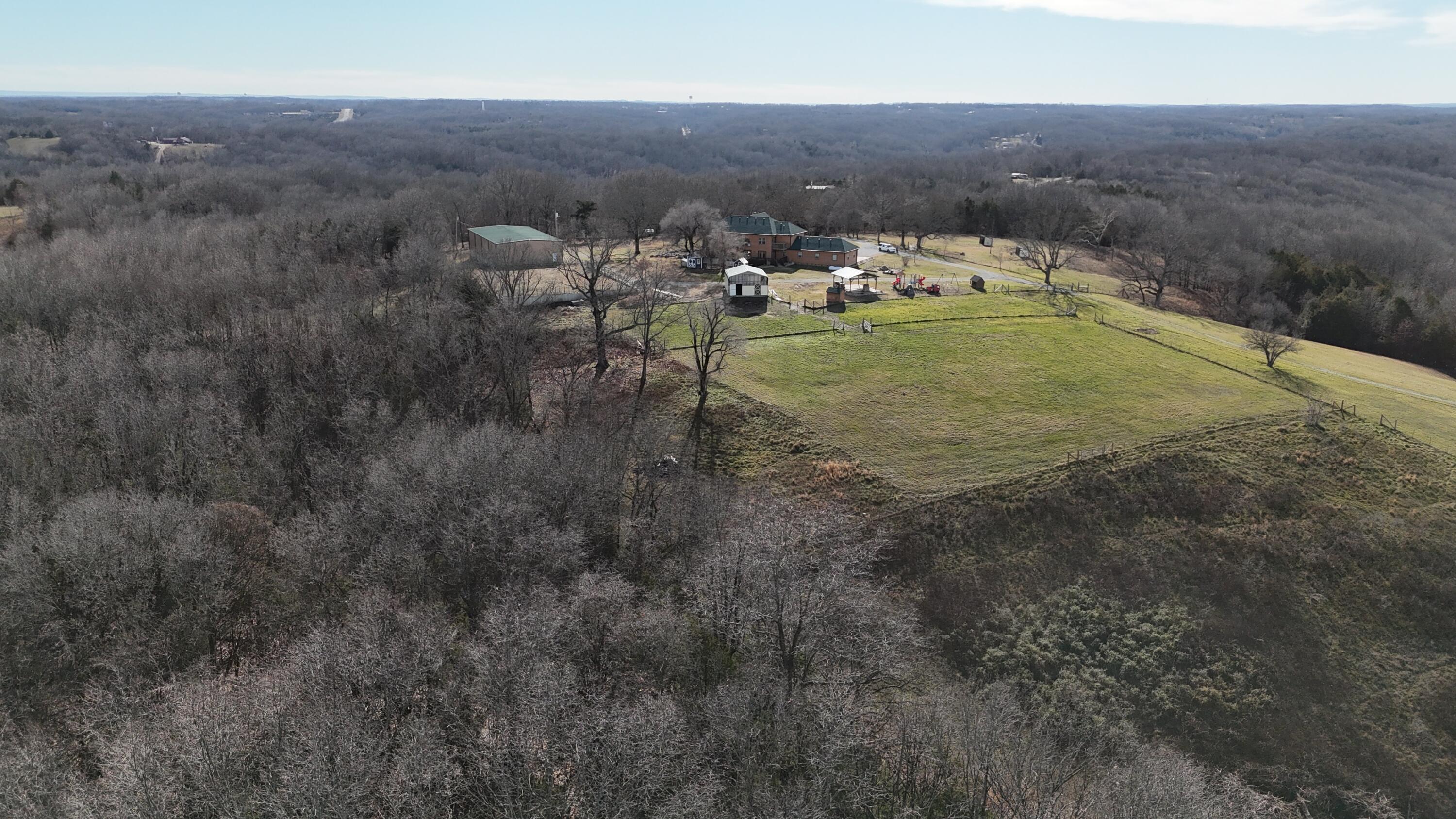 Reeds Spring, Missouri, 65737, United States, 8 Bedrooms Bedrooms, ,6 BathroomsBathrooms,Residential,Active,2010156