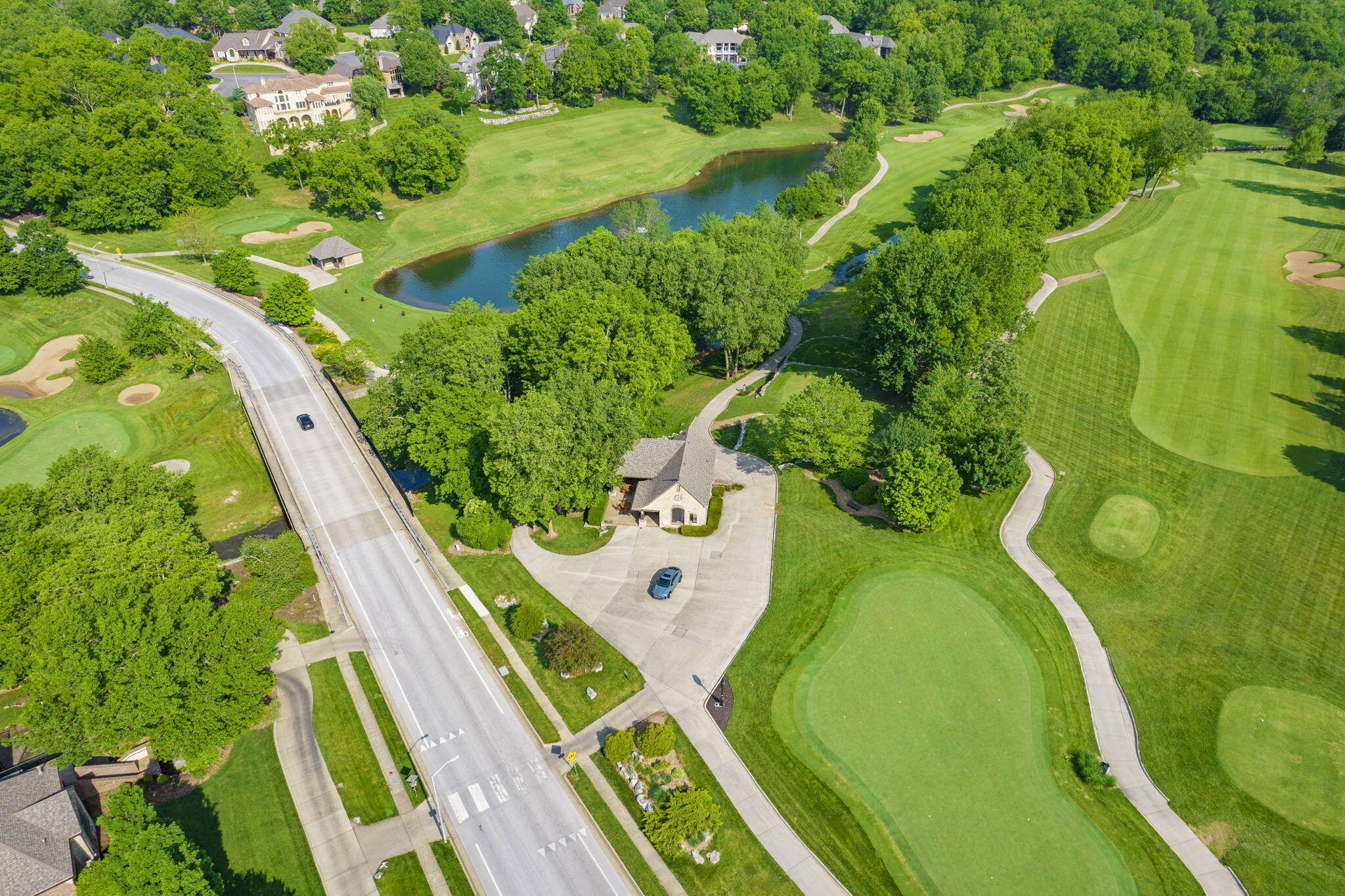 Ozark, Missouri, 65721, United States, 6 Bedrooms Bedrooms, ,5 BathroomsBathrooms,Residential,Active,2007313