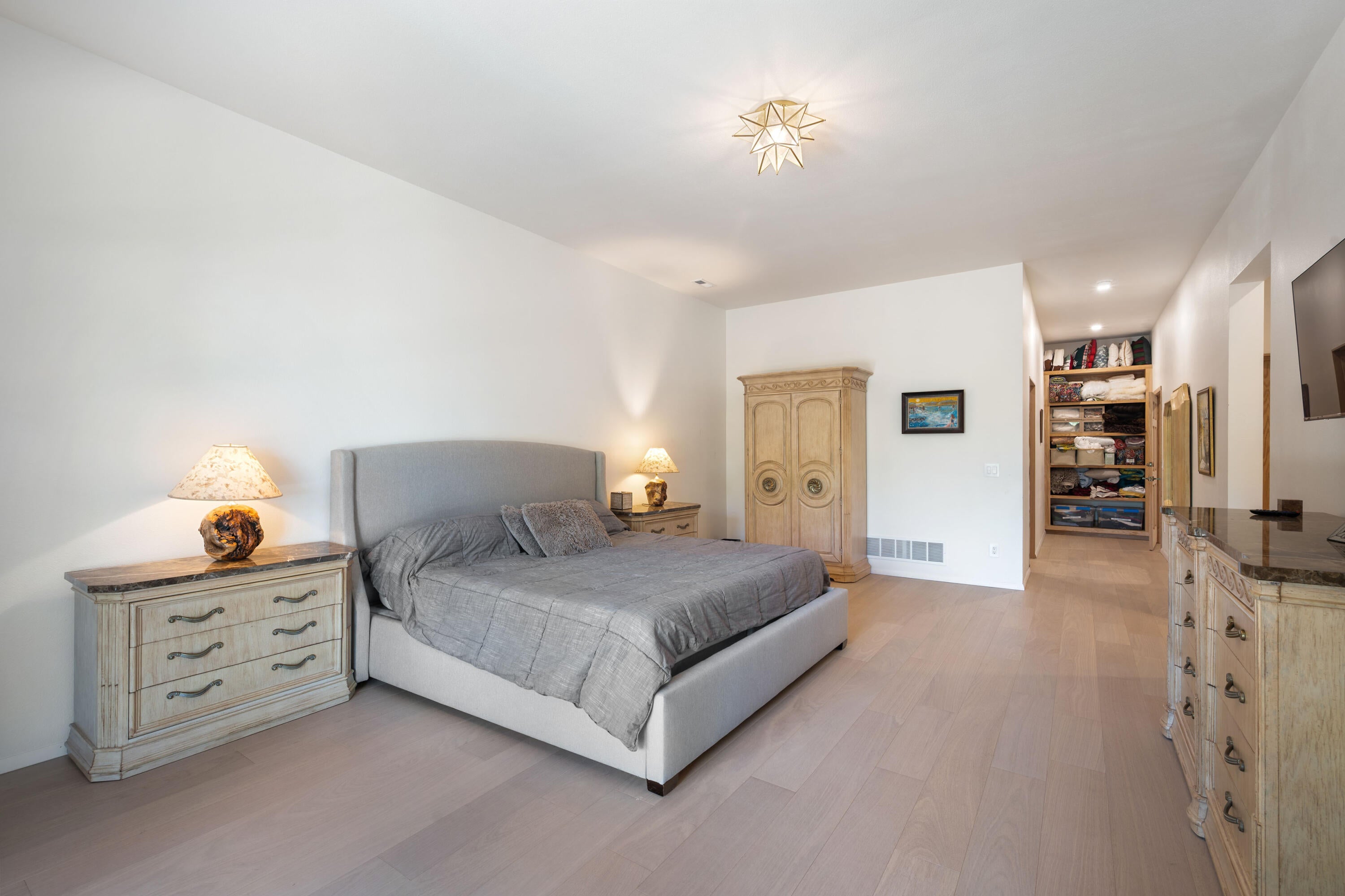 Cape Fair, Missouri, 65624, United States, 3 Bedrooms Bedrooms, ,4 BathroomsBathrooms,Residential,Active,1944074