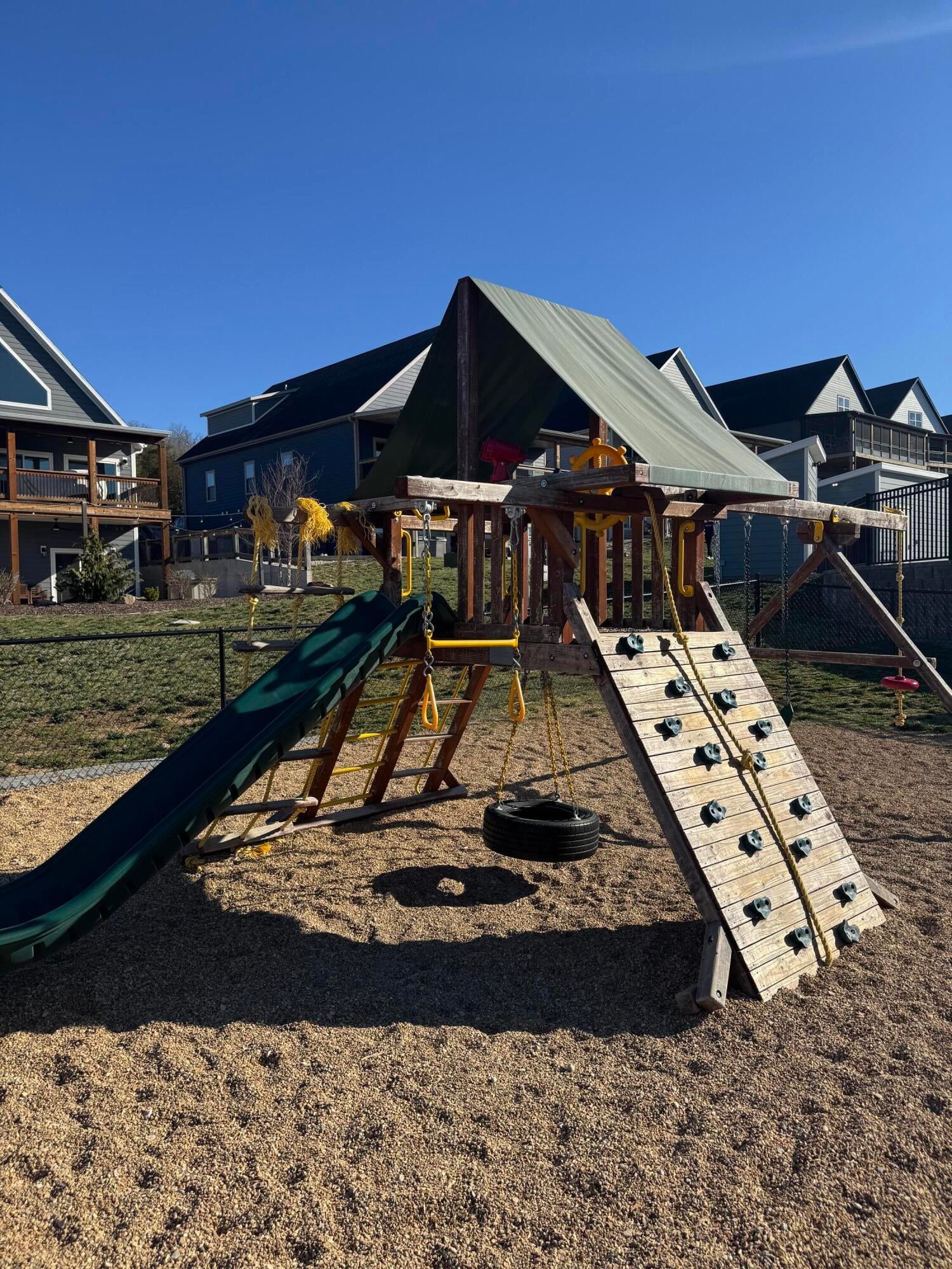 Hollister, Missouri, 65672, United States, 7 Bedrooms Bedrooms, ,7 BathroomsBathrooms,Residential,Active,1944046