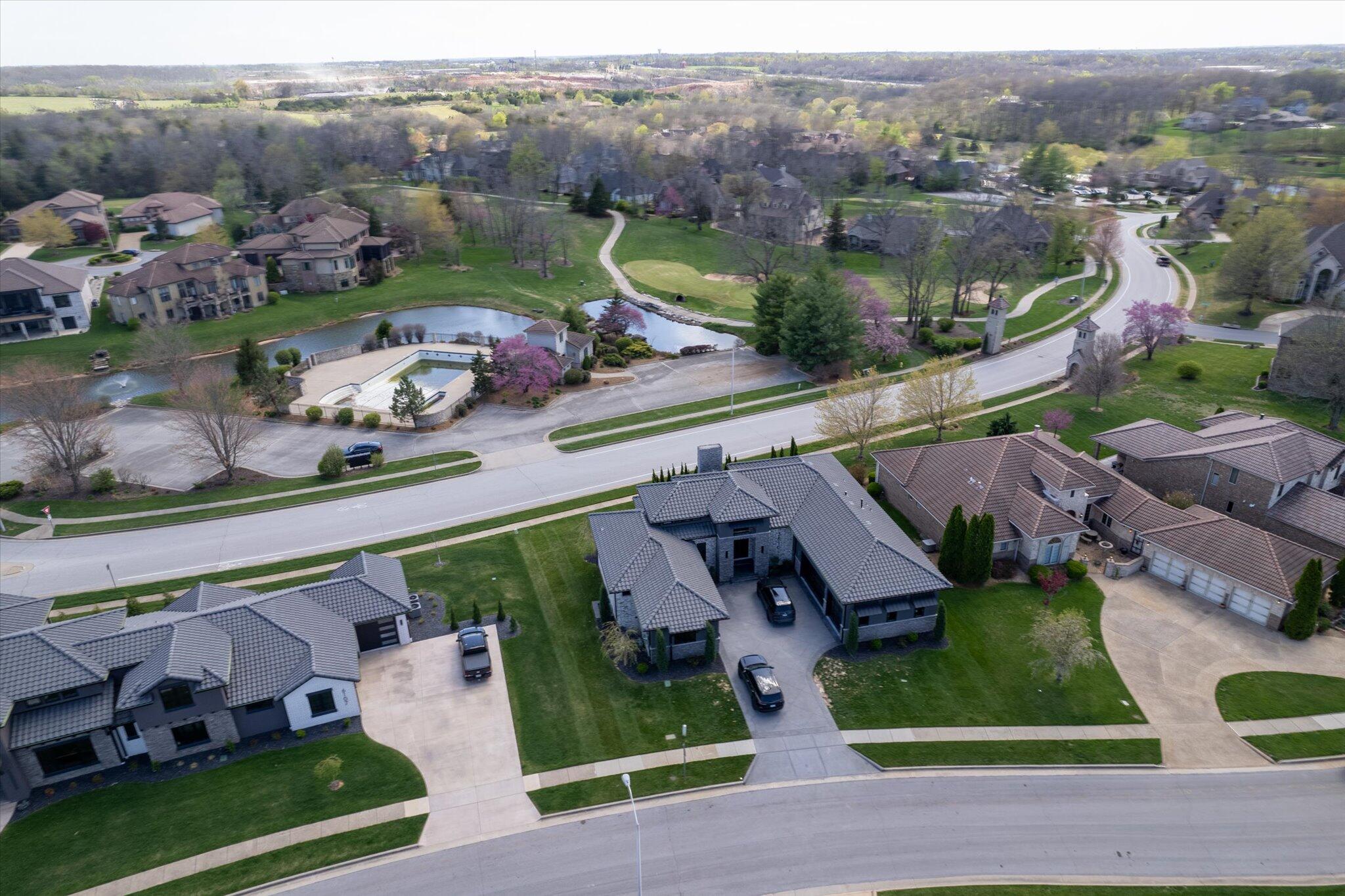 Ozark, Missouri, 65721, United States, 6 Bedrooms Bedrooms, ,5 BathroomsBathrooms,Residential,Active,2007313