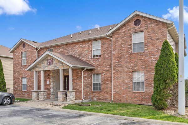 2917 VINEYARDS PKWY APT 1, BRANSON, MO 65616 - Image 1