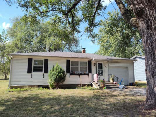 307 N WILLIAMS AVE, BOLIVAR, MO 65613 - Image 1