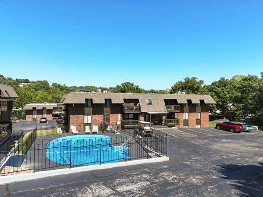 130 WILSHIRE DR UNIT 32, HOLLISTER, MO 65672 - Image 1