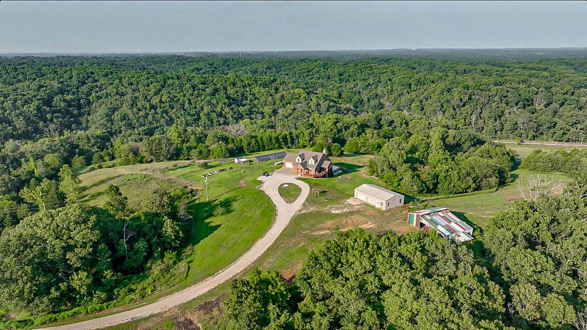 1850 SAWMILL RD, HIGHLANDVILLE, MO 65669, photo 1 of 59