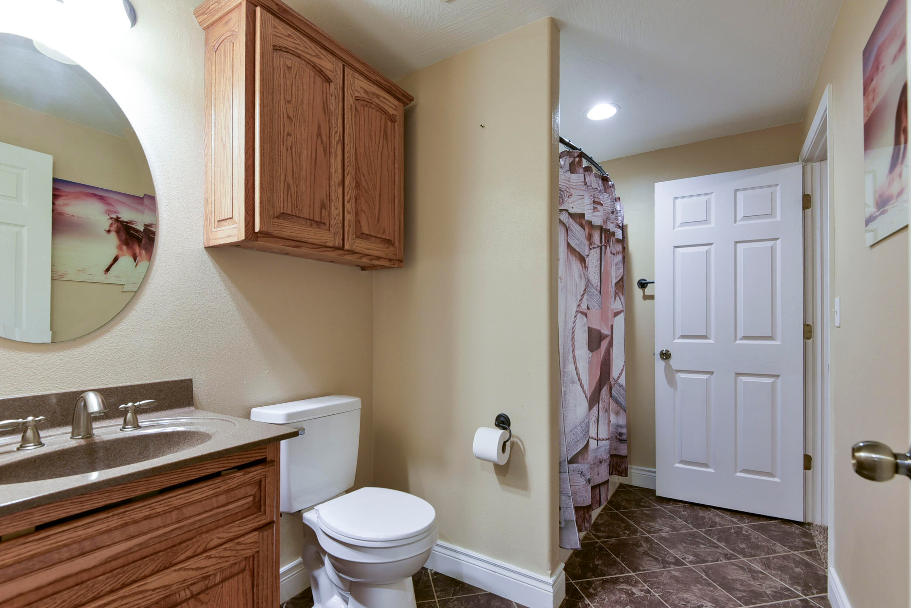 Reeds Spring, Missouri, 65737, United States, 8 Bedrooms Bedrooms, ,6 BathroomsBathrooms,Residential,Active,2010156