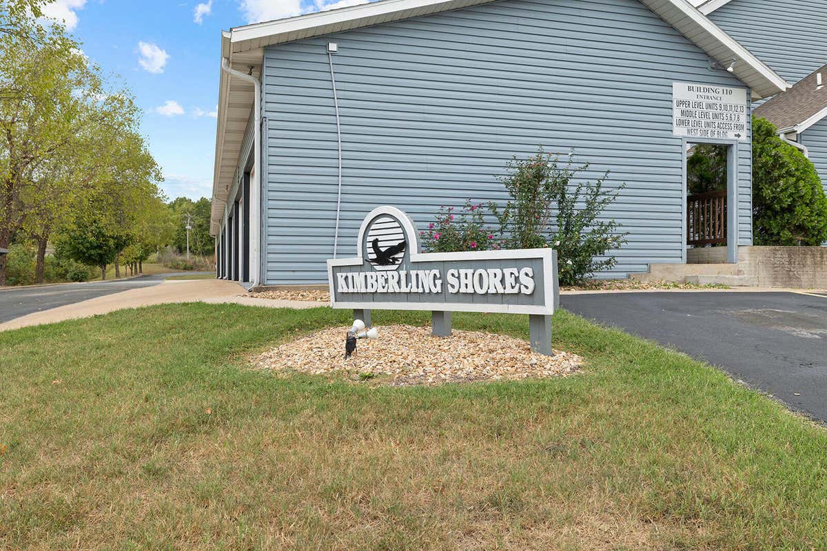 110 KIMBERLING SHRS APT 6, KIMBERLING CITY, MO 65686, photo 1 of 29