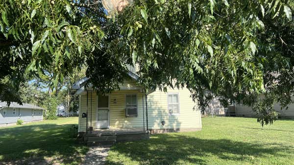 706 WALNUT ST, LAMAR, MO 64759 - Image 1