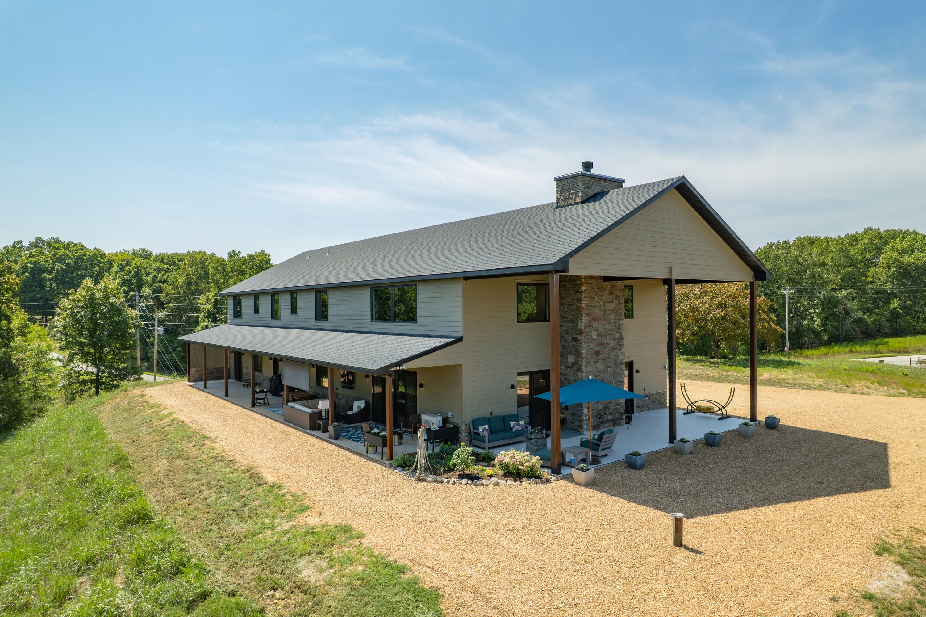Cape Fair, Missouri, 65624, United States, 3 Bedrooms Bedrooms, ,4 BathroomsBathrooms,Residential,Active,1944074