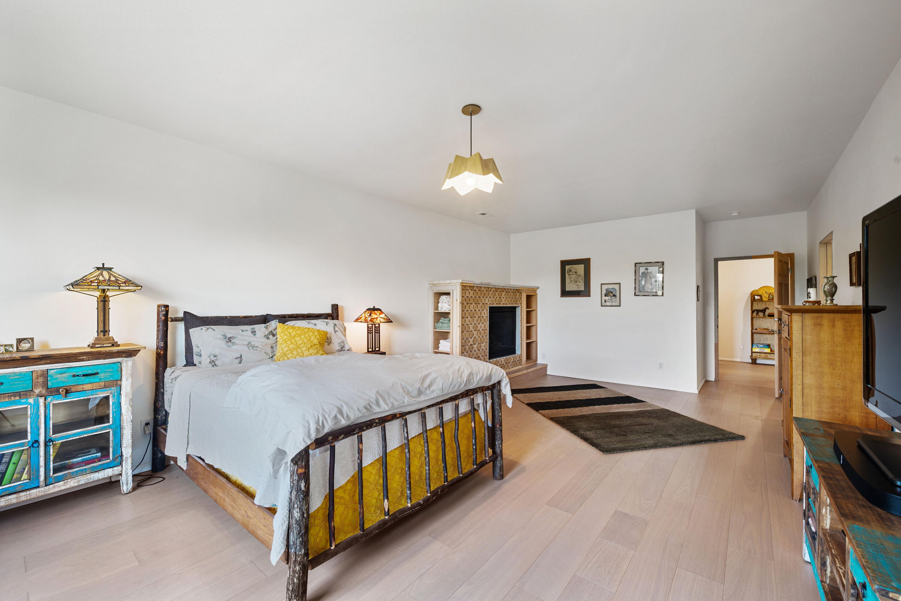 Cape Fair, Missouri, 65624, United States, 3 Bedrooms Bedrooms, ,4 BathroomsBathrooms,Residential,Active,1944074