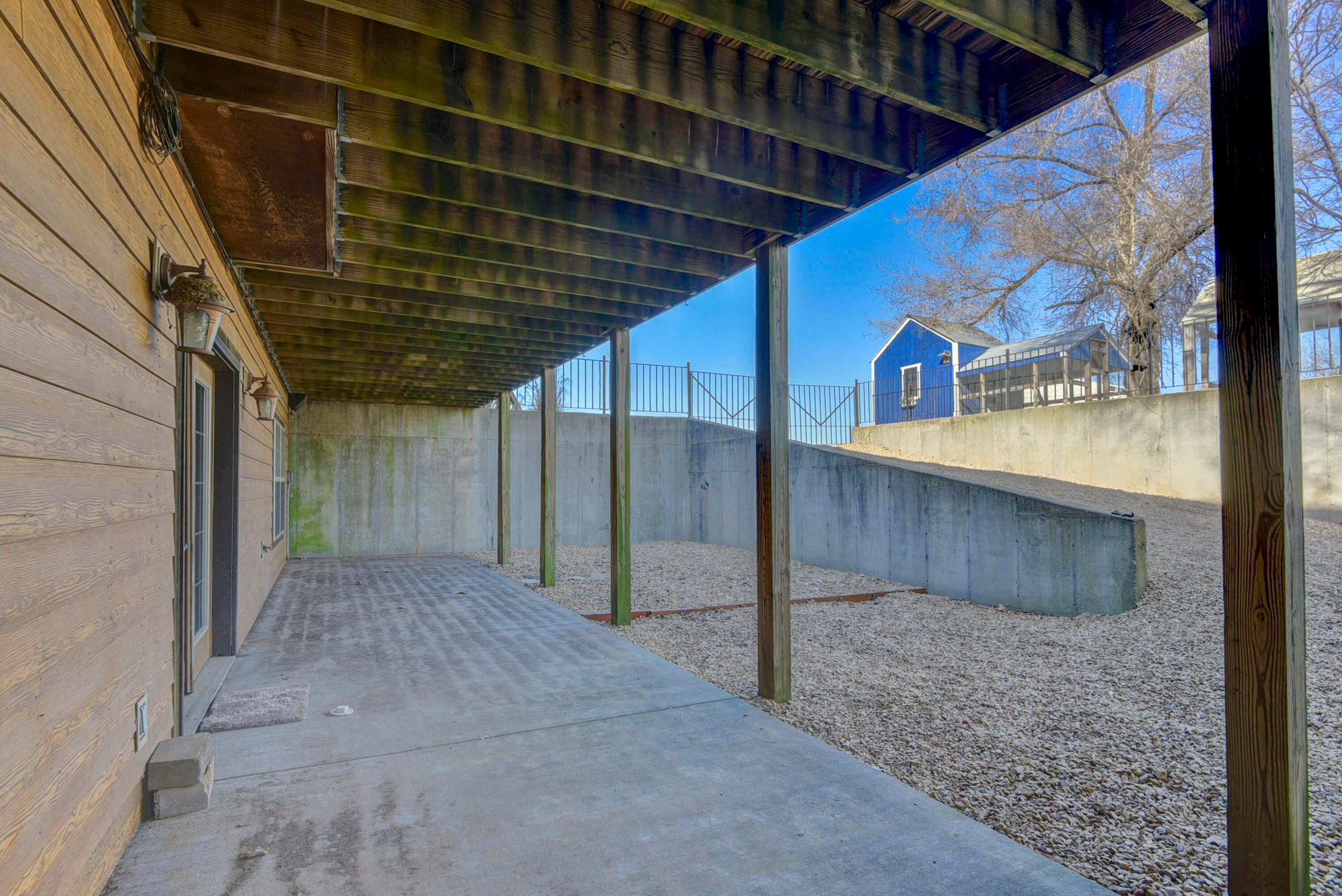 Reeds Spring, Missouri, 65737, United States, 8 Bedrooms Bedrooms, ,6 BathroomsBathrooms,Residential,Active,2010156