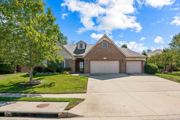 888 W CHESTNUT BEND CIR, NIXA, MO 65714, photo 2 of 37