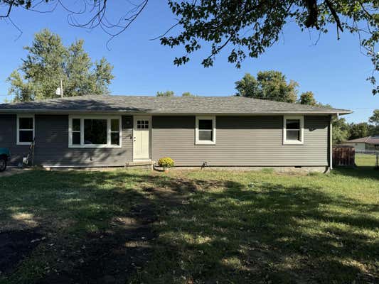 625 W HUGHS ST, BOLIVAR, MO 65613 - Image 1