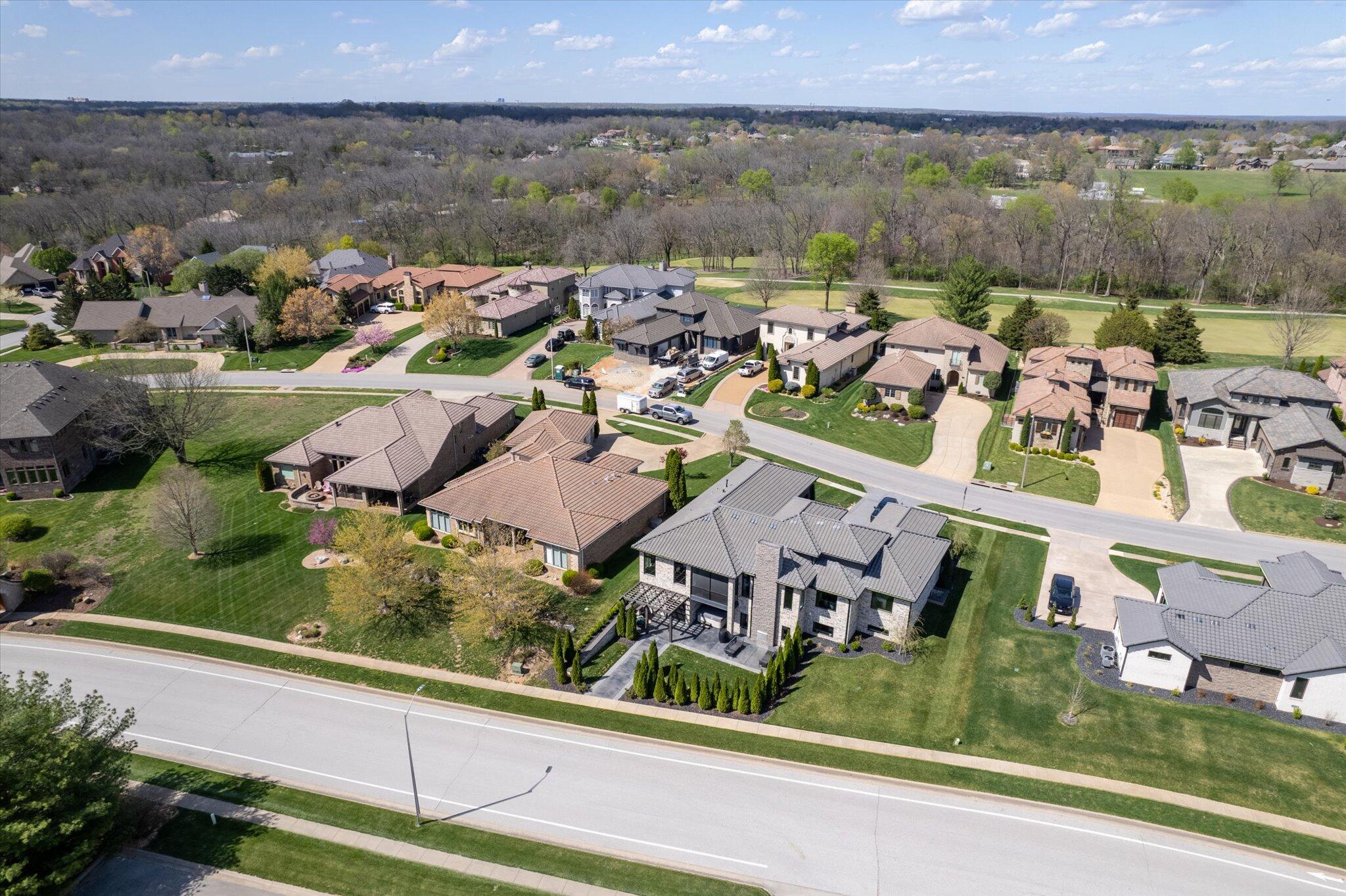 Ozark, Missouri, 65721, United States, 6 Bedrooms Bedrooms, ,5 BathroomsBathrooms,Residential,Active,2007313