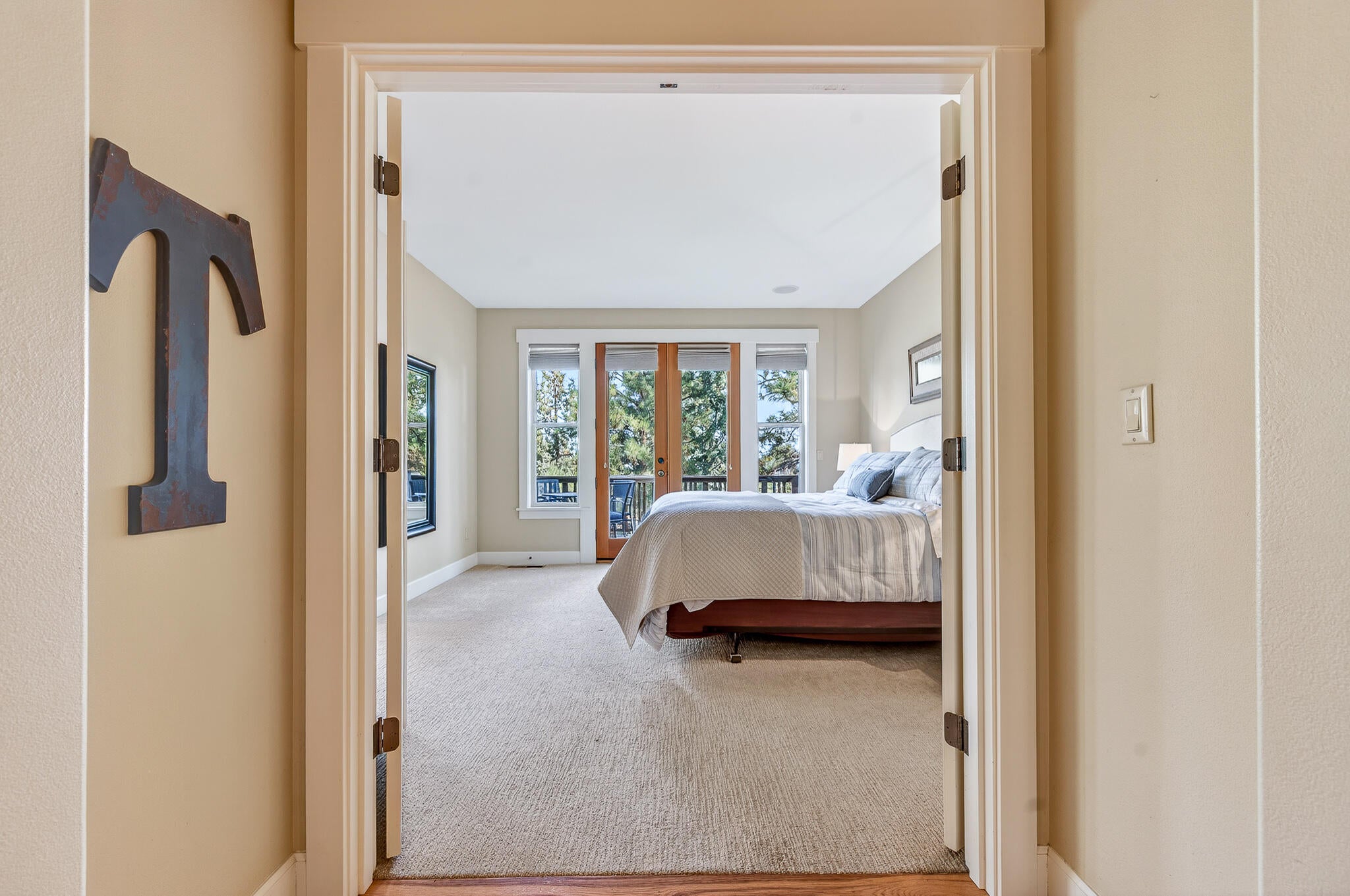 Bend, Oregon, 97703, United States, 3 Bedrooms Bedrooms, ,3 BathroomsBathrooms,Residential,Active,2017476