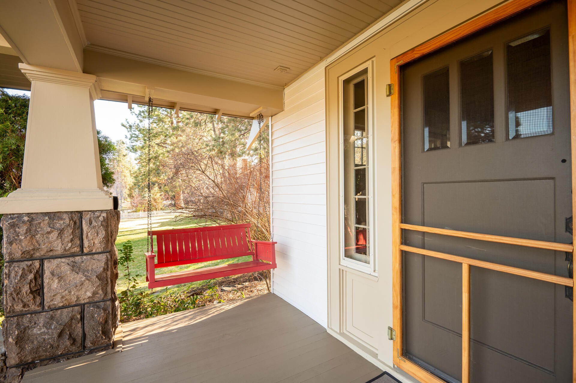 Bend, Oregon, 97703, United States, 3 Bedrooms Bedrooms, ,2 BathroomsBathrooms,Residential,Active,1756823